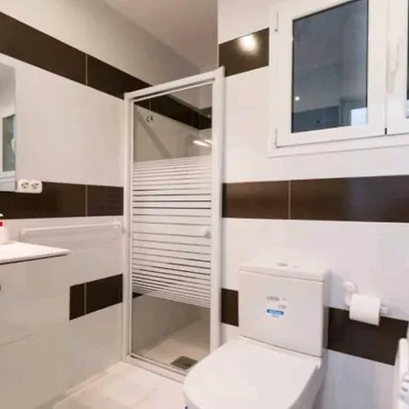 Las Canteras Beach Apartmán *